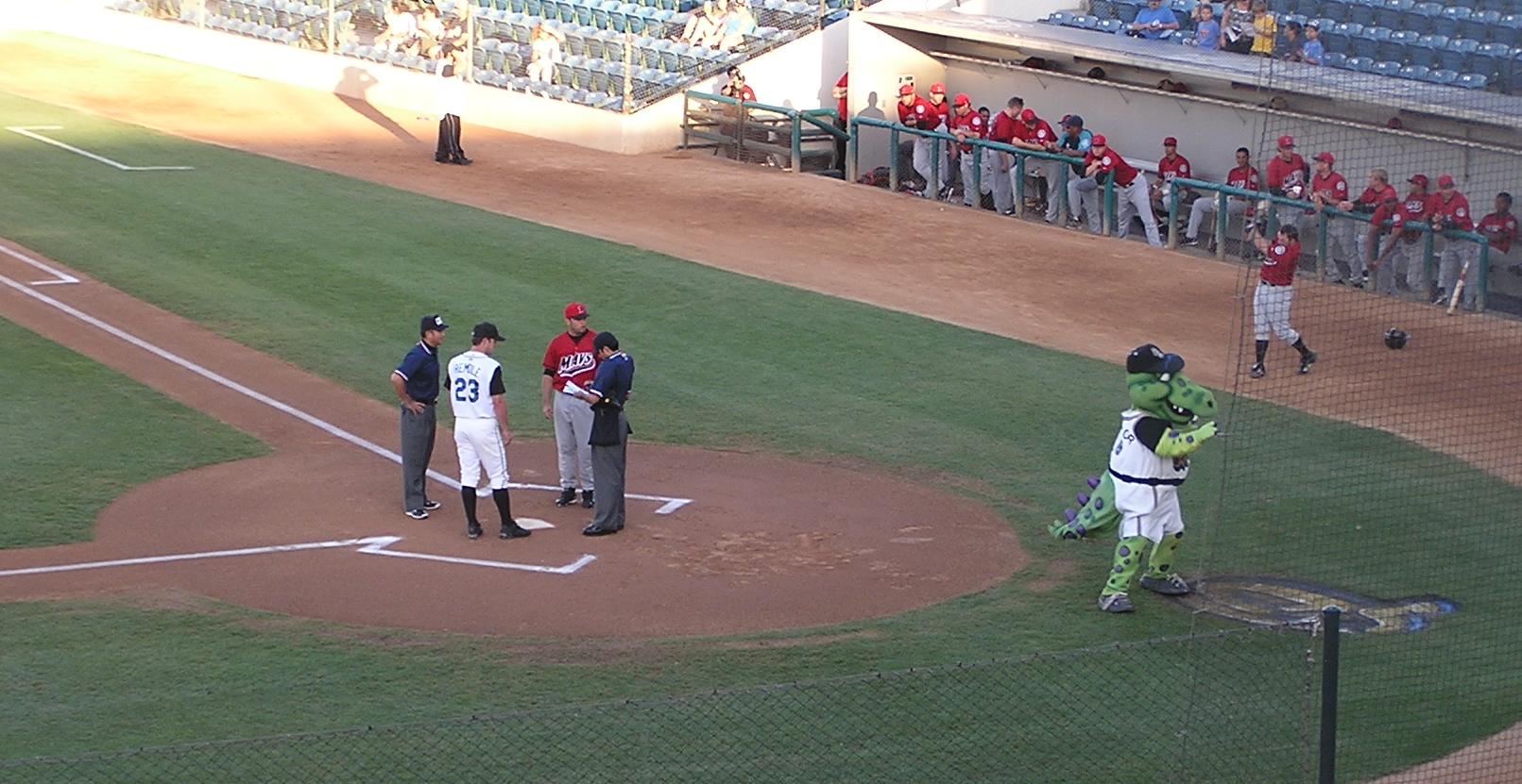 Exchanging the Line Ups - RC Quakes